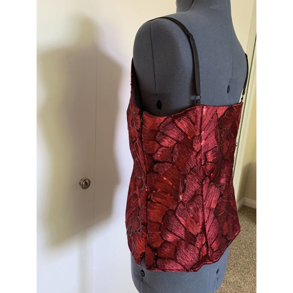 White House Black Market- Red EMBROIDERED SEQUIN CAMISOLE, Size Medium- PreOwned - Picture 5 of 12